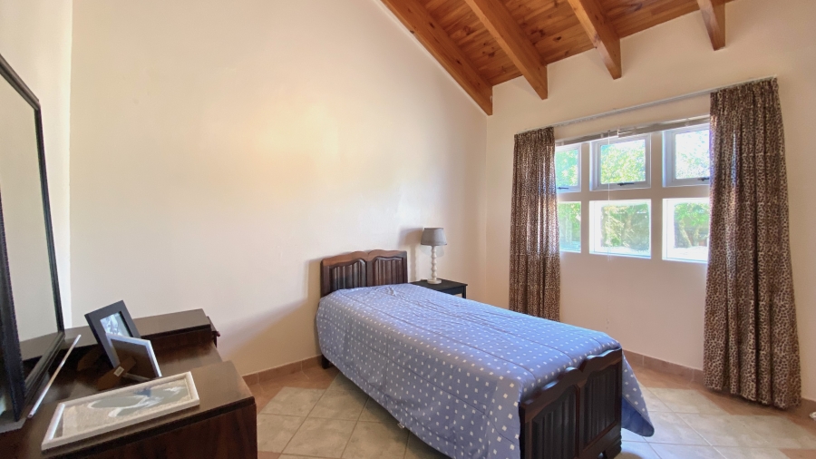 4 Bedroom Property for Sale in Port Owen Western Cape